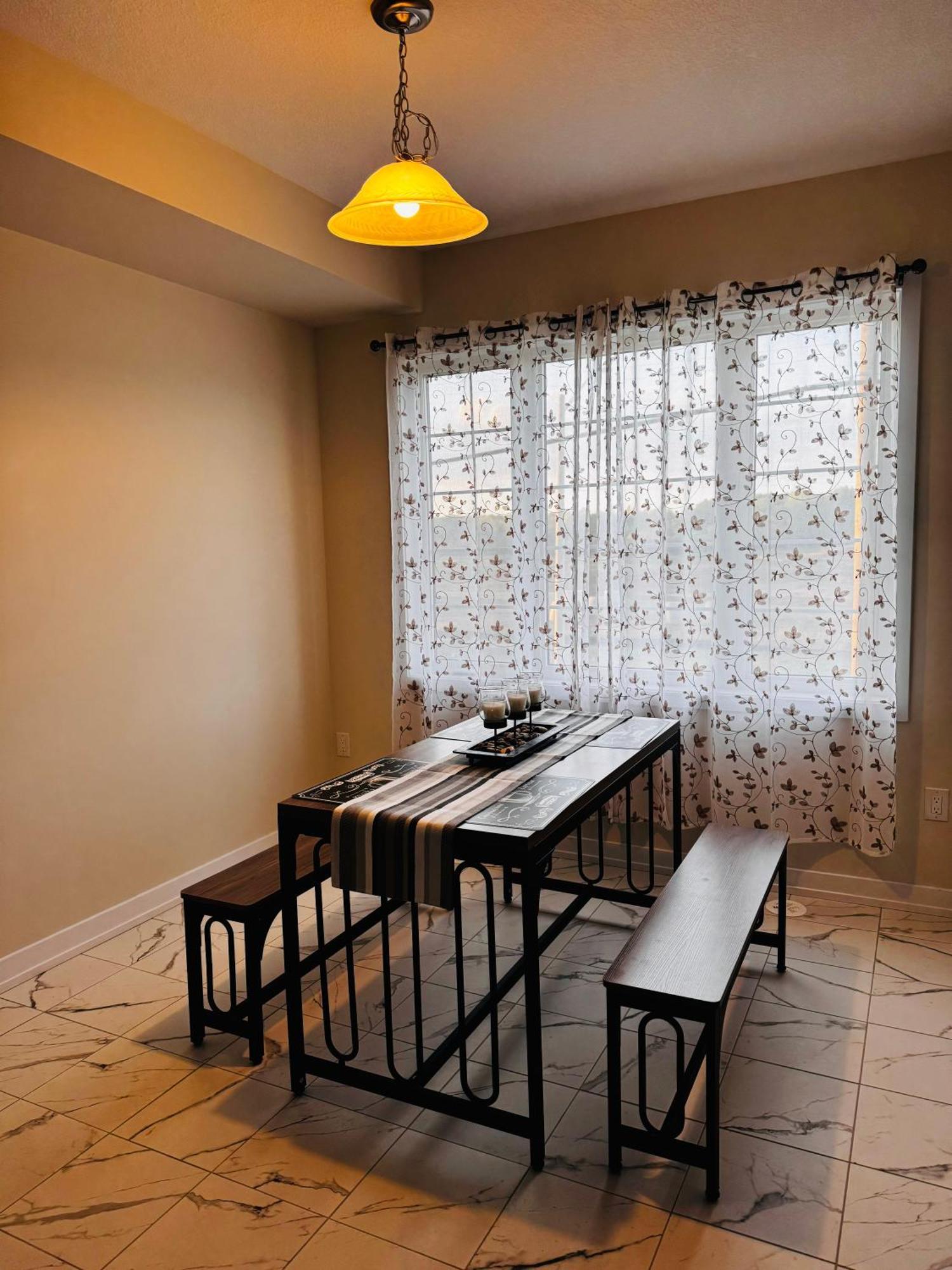 Have Whole House To Yourself Thorold ภายนอก รูปภาพ